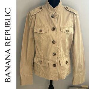 ❄️3/$12 Banana Republic Utility Jacket